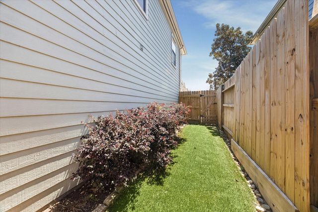 1421 W 26th Street Unit F, Houston, TX 77008