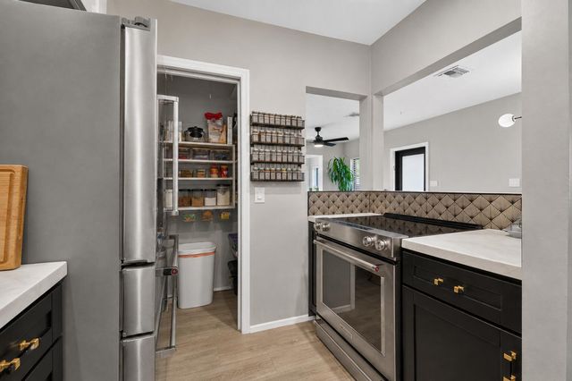 1436 NE 17TH Terrace, Fort Lauderdale, FL 33304