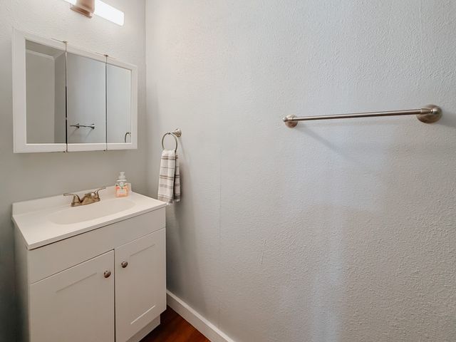 7510 Double Bridge Road, Mabank, TX 75156