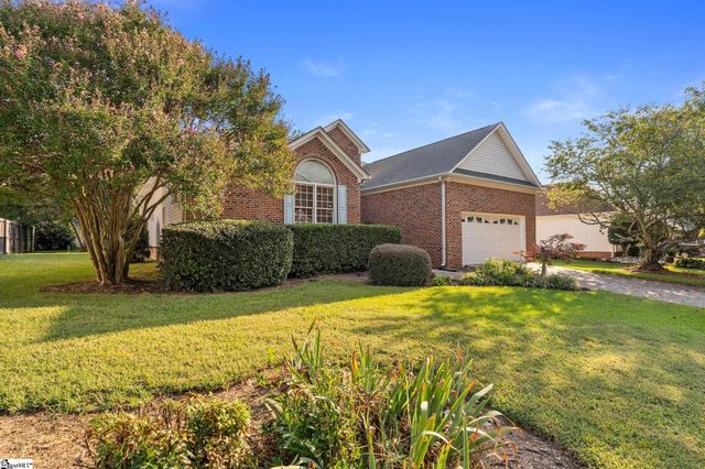 207 Kinard Way, Simpsonville, SC 29681