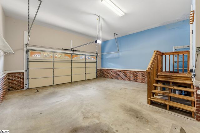 207 Kinard Way, Simpsonville, SC 29681