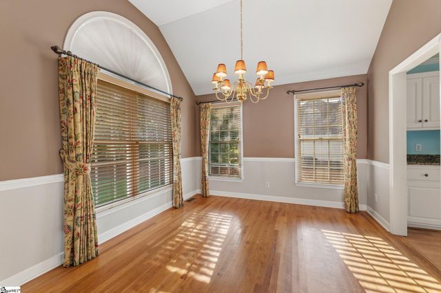 207 Kinard Way, Simpsonville, SC 29681