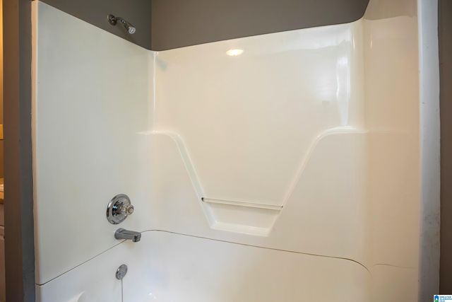 2424 BURGUNDY DRIVE, Birmingham, AL 35244