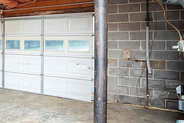 2424 BURGUNDY DRIVE, Birmingham, AL 35244