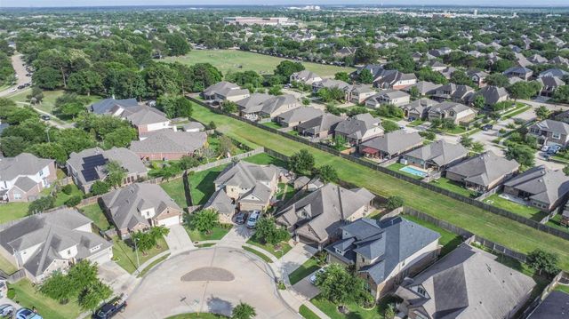 14722 Kelsey Vista Drive, Cypress, TX 77433