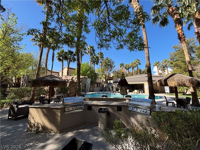 5250 South Rainbow Boulevard 2050, Las Vegas, NV 89118