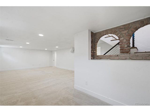 4992 Bryant St, Denver, CO 80221