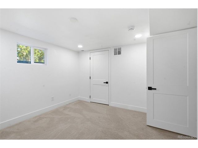 4992 Bryant St, Denver, CO 80221