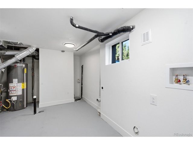 4992 Bryant St, Denver, CO 80221
