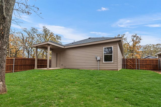 6144 Shawnee Drive, Mabank, TX 75156