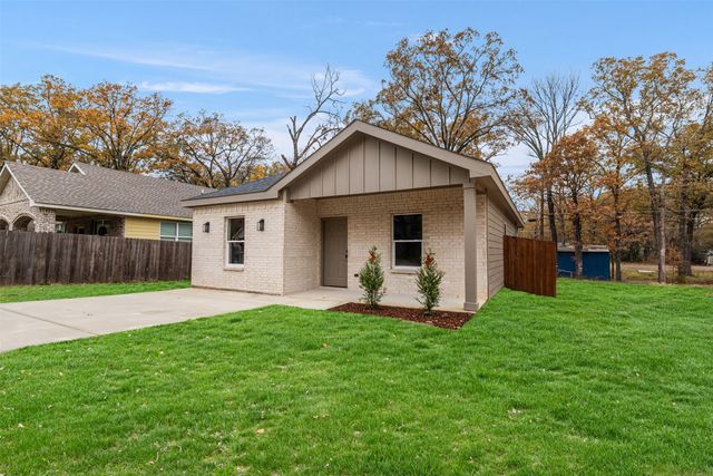 6144 Shawnee Drive, Mabank, TX 75156