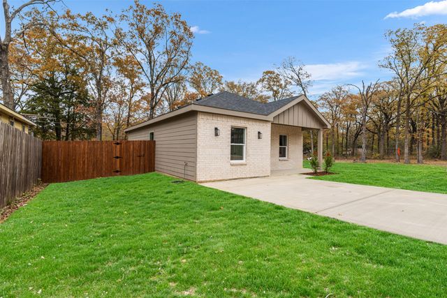 6144 Shawnee Drive, Mabank, TX 75156