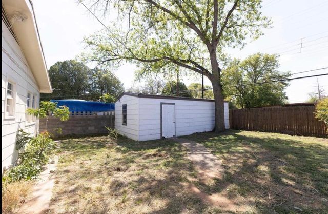 2513 44th Street, Lubbock, TX 79413