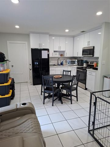 1814 SW 97th Terrace A, Miramar, FL 33025