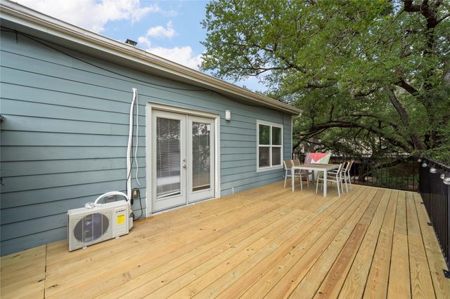 201 W 31st ST H, Austin, TX 78705
