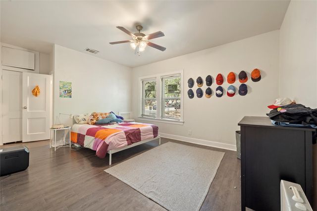 201 W 31st ST H, Austin, TX 78705