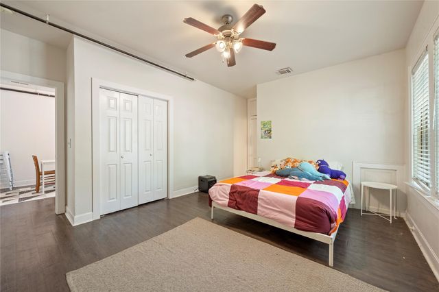 201 W 31st ST H, Austin, TX 78705