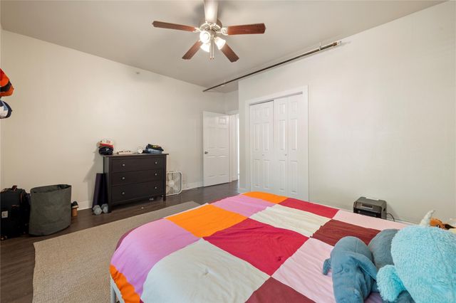 201 W 31st ST H, Austin, TX 78705
