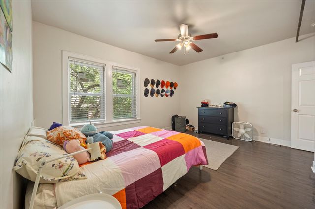 201 W 31st ST H, Austin, TX 78705