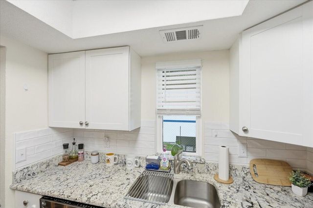 1506 SE Royal Green Circle 204, Port St. Lucie, FL 34952