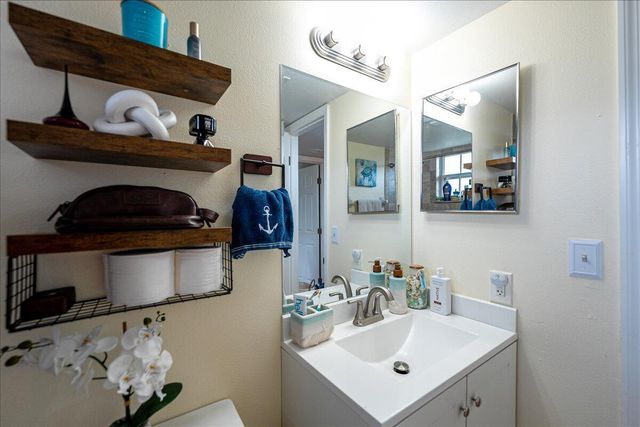 1506 SE Royal Green Circle 204, Port St. Lucie, FL 34952