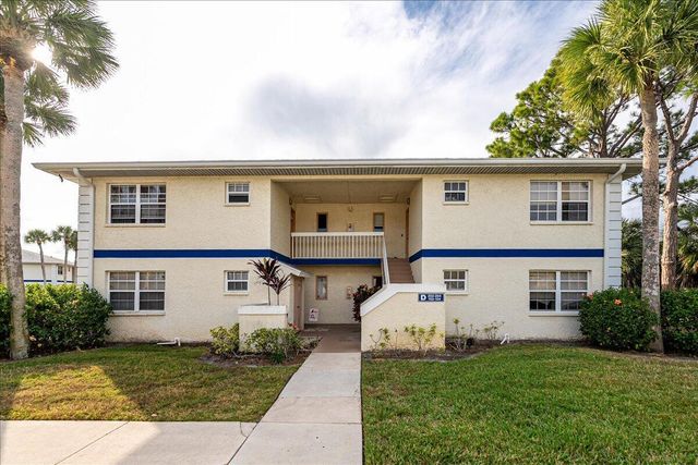 1506 SE Royal Green Circle 204, Port St. Lucie, FL 34952