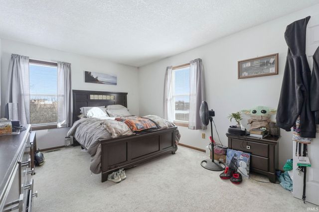 4908 Reckeweg Place, Fort Wayne, IN 46804