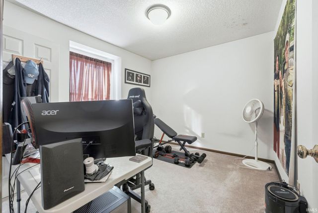 4908 Reckeweg Place, Fort Wayne, IN 46804