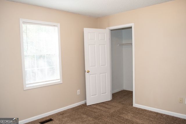 185 Widgeon Drive, Newnan, GA 30263