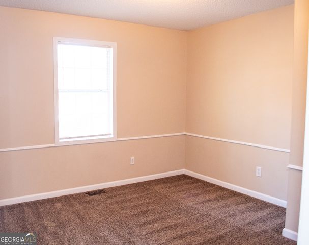 185 Widgeon Drive, Newnan, GA 30263