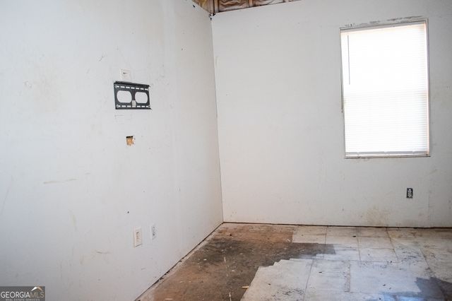 185 Widgeon Drive, Newnan, GA 30263