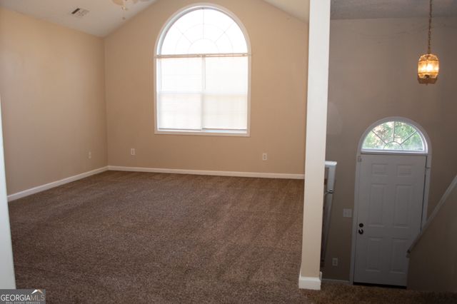 185 Widgeon Drive, Newnan, GA 30263