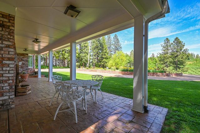 2640 Sky Ranch Ln, Camino, CA 95709