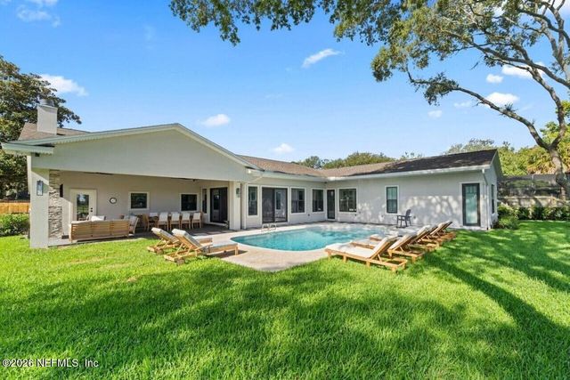 19 FAIRWAY Lane, Jacksonville Beach, FL 32250