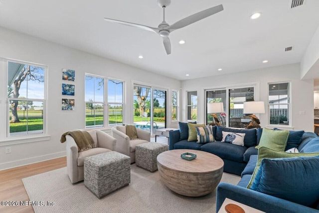 19 FAIRWAY Lane, Jacksonville Beach, FL 32250