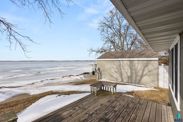 148 N Lake Dr Drive, Watertown, SD 57201