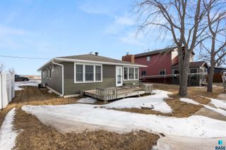 148 N Lake Dr Drive, Watertown, SD 57201