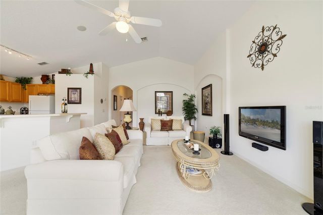 4765 CUMBRIAN LAKES DRIVE, Kissimmee, FL 34746