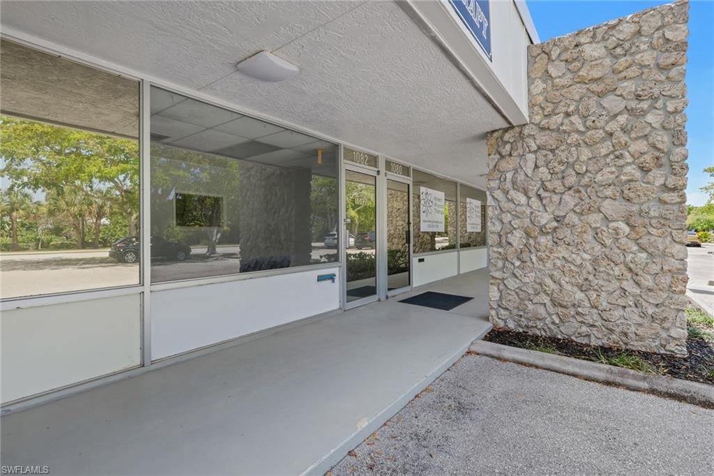 1078, 1080, 1082 6th AVE N 18, 19, 20, NAPLES, FL 34102 — photo 3