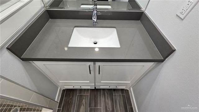 2908 Links Drive, Edinburg, TX 78542