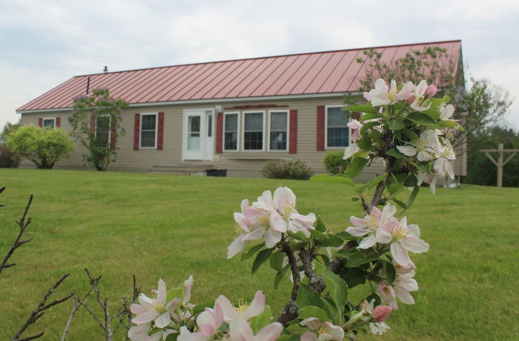 3588 Route 144, Benson, VT 05743