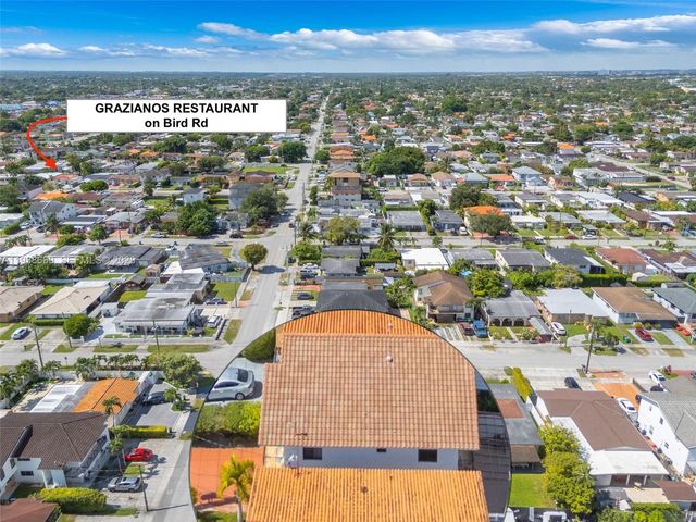 8773 SW 36th St, Miami, FL 33165