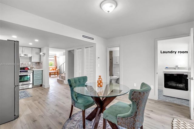 8773 SW 36th St, Miami, FL 33165