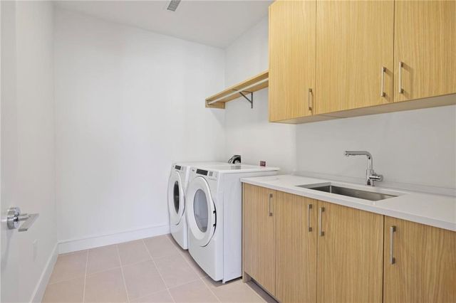 2425 Peachtree Road 1402, Atlanta, GA 30309
