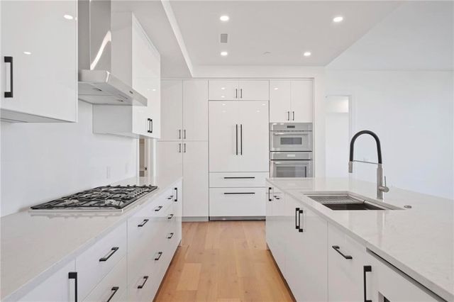 2425 Peachtree Road 1402, Atlanta, GA 30309
