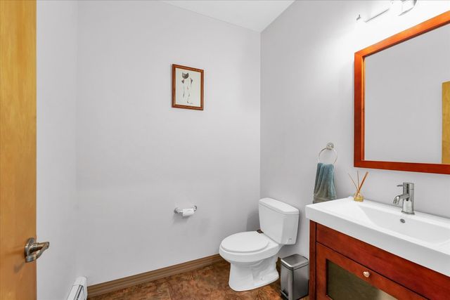 5 E Columbia Avenue 5, Champaign, IL 61820