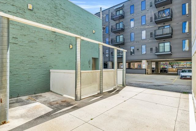 5 E Columbia Avenue 5, Champaign, IL 61820