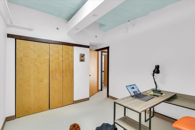 5 E Columbia Avenue 5, Champaign, IL 61820