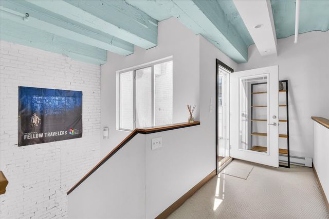 5 E Columbia Avenue 5, Champaign, IL 61820