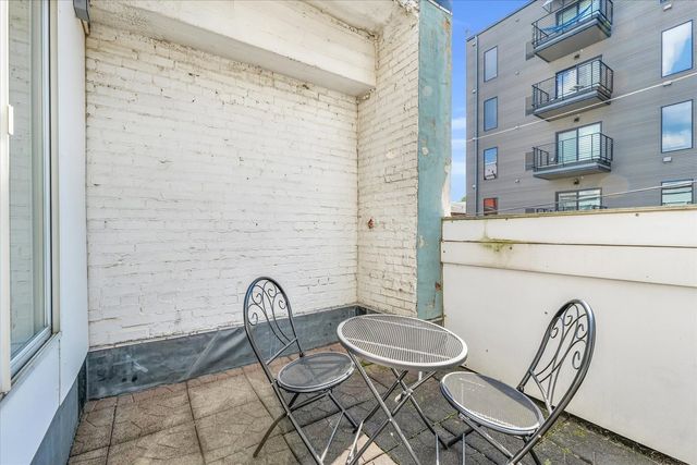 5 E Columbia Avenue 5, Champaign, IL 61820